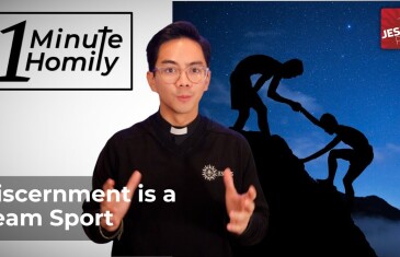 Discernment is a Team Sport | One-Minute Homily